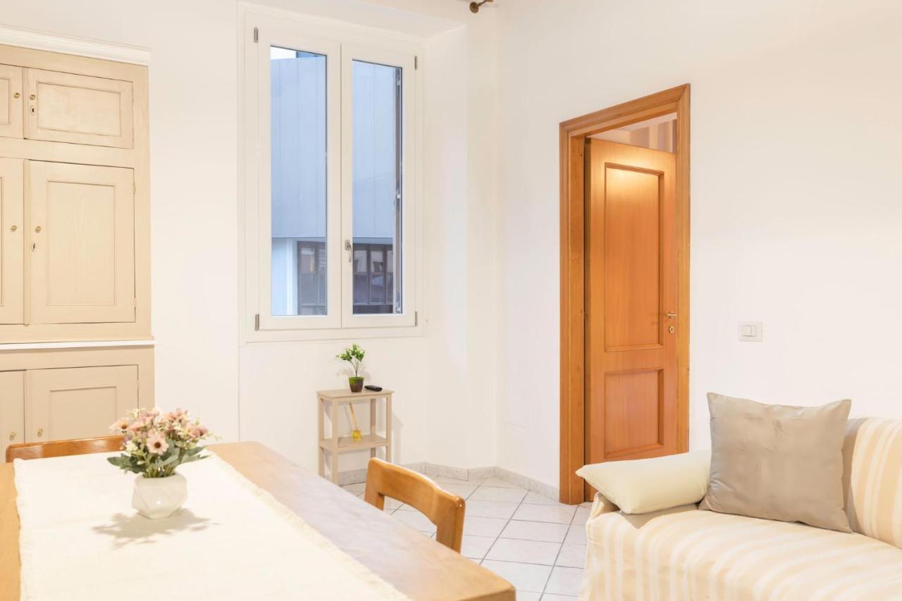 Апартаменты Infinity House - Cagliari Centro Экстерьер фото